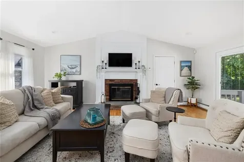 120 Kimberly Lane Cranston RI 02921