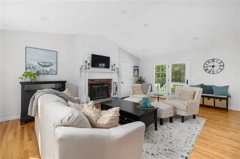 120 Kimberly Lane Cranston RI 02921