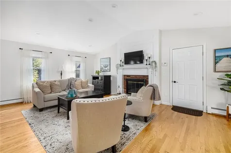 120 Kimberly Lane Cranston RI 02921