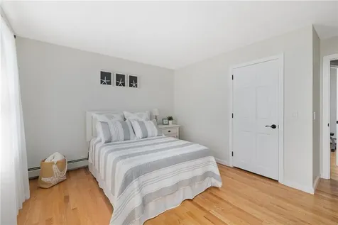 120 Kimberly Lane Cranston RI 02921