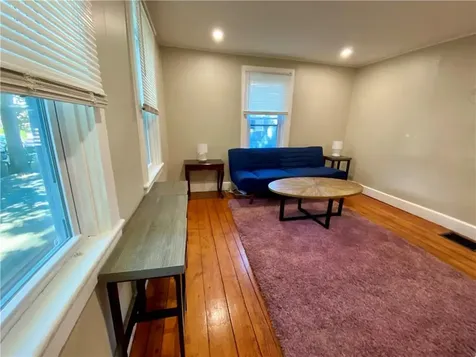 7 Guinn Court Newport RI 02840