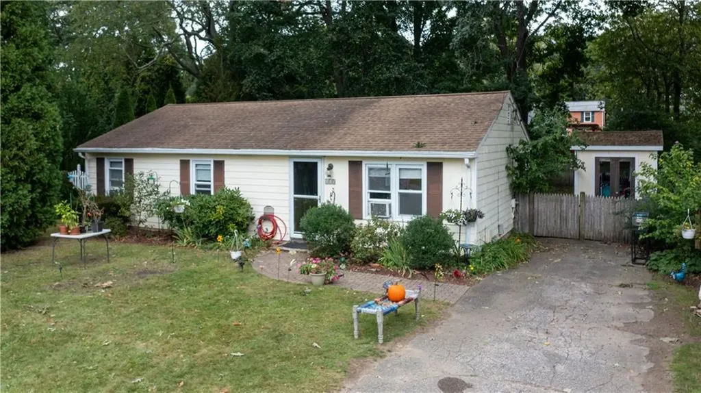 115 Inkberry Trail Narragansett RI 02882