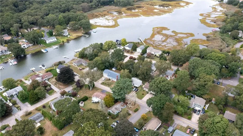115 Inkberry Trail Narragansett RI 02882