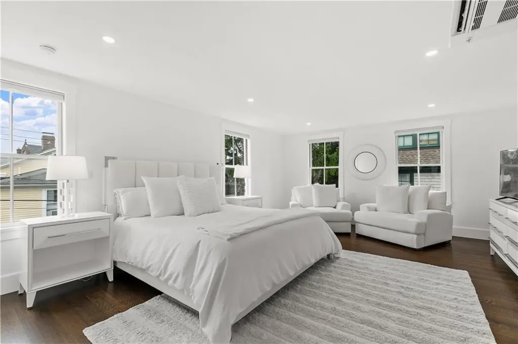 71 Prospect Hill Street Newport RI 02840