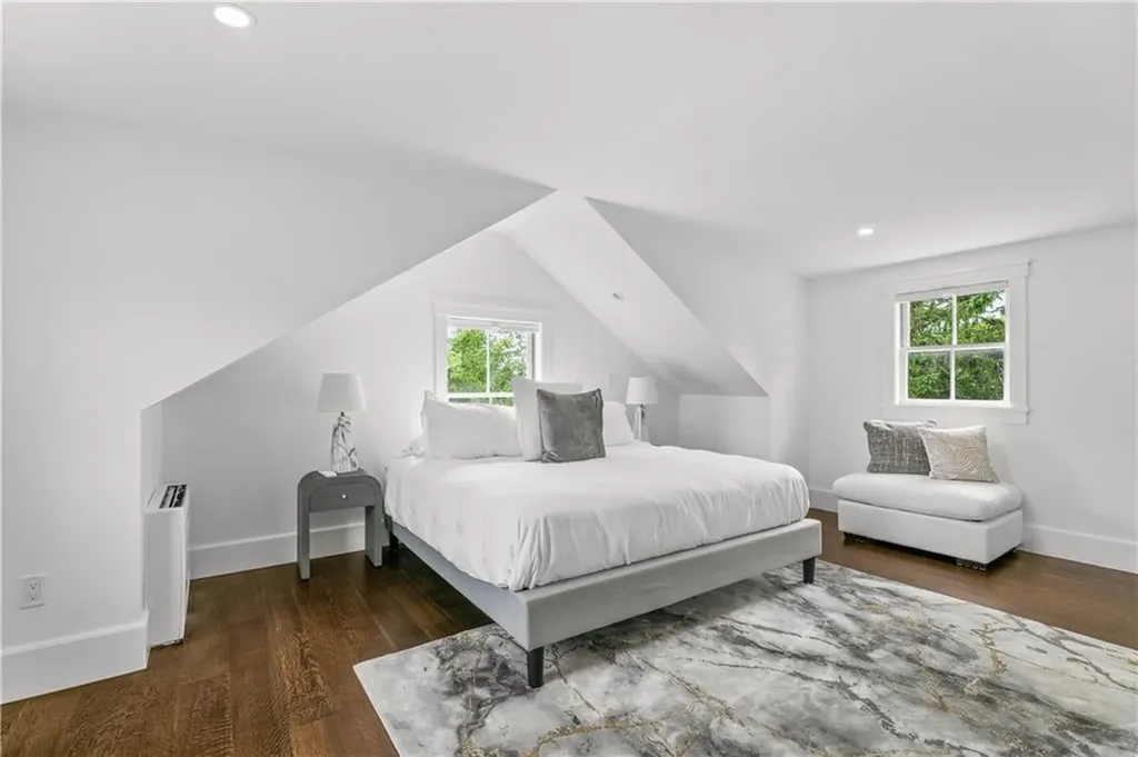 71 Prospect Hill Street Newport RI 02840
