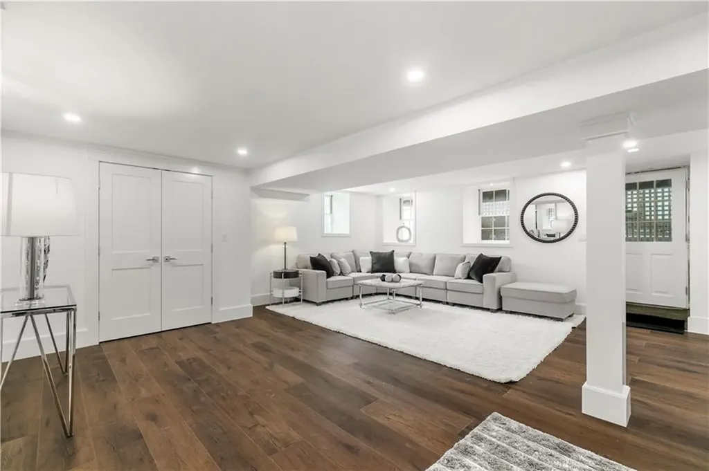 71 Prospect Hill Street Newport RI 02840