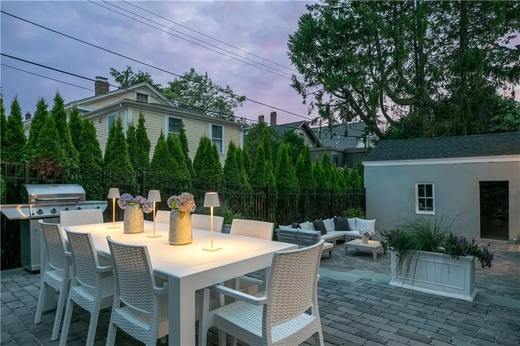 71 Prospect Hill Street Newport RI 02840