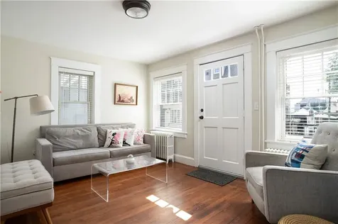 494 Thames Street Newport RI 02840