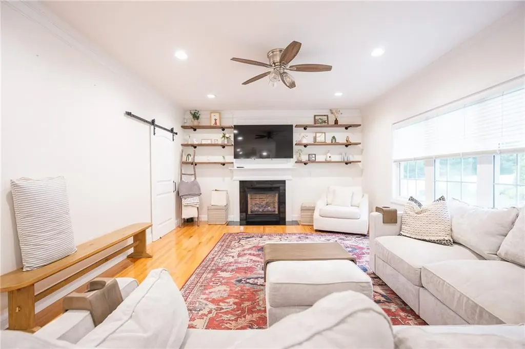 28 Kiley Way Coventry RI 02816