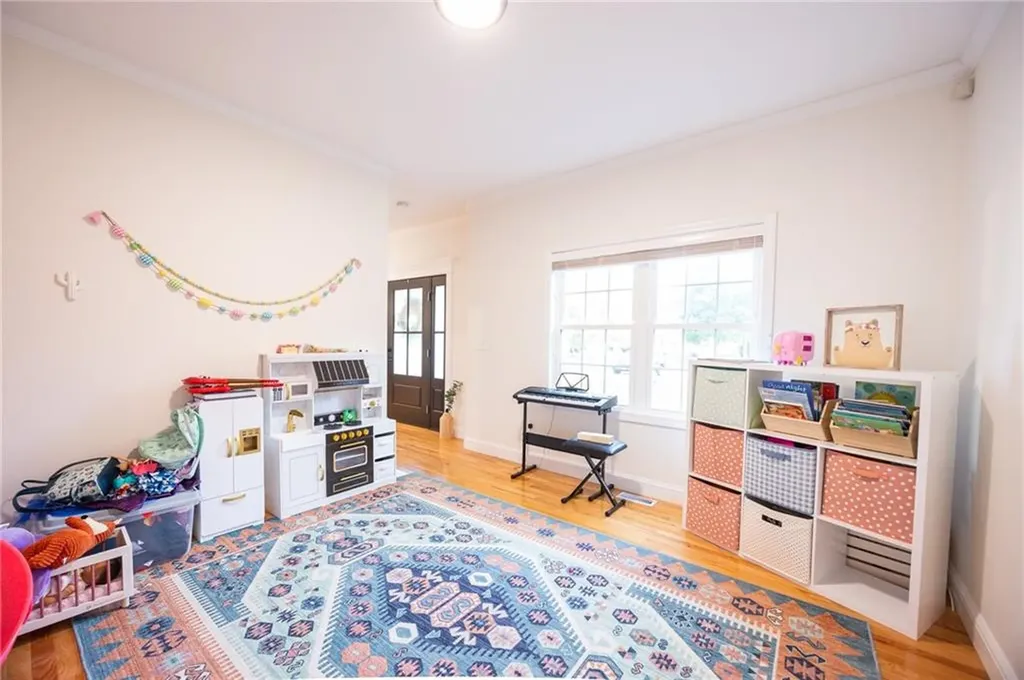 28 Kiley Way Coventry RI 02816