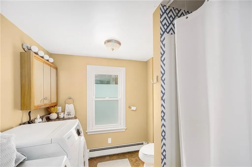 4057 South County Trail Charlestown RI 02813