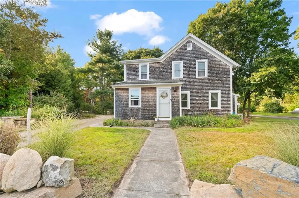 4057 South County Trail Charlestown RI 02813