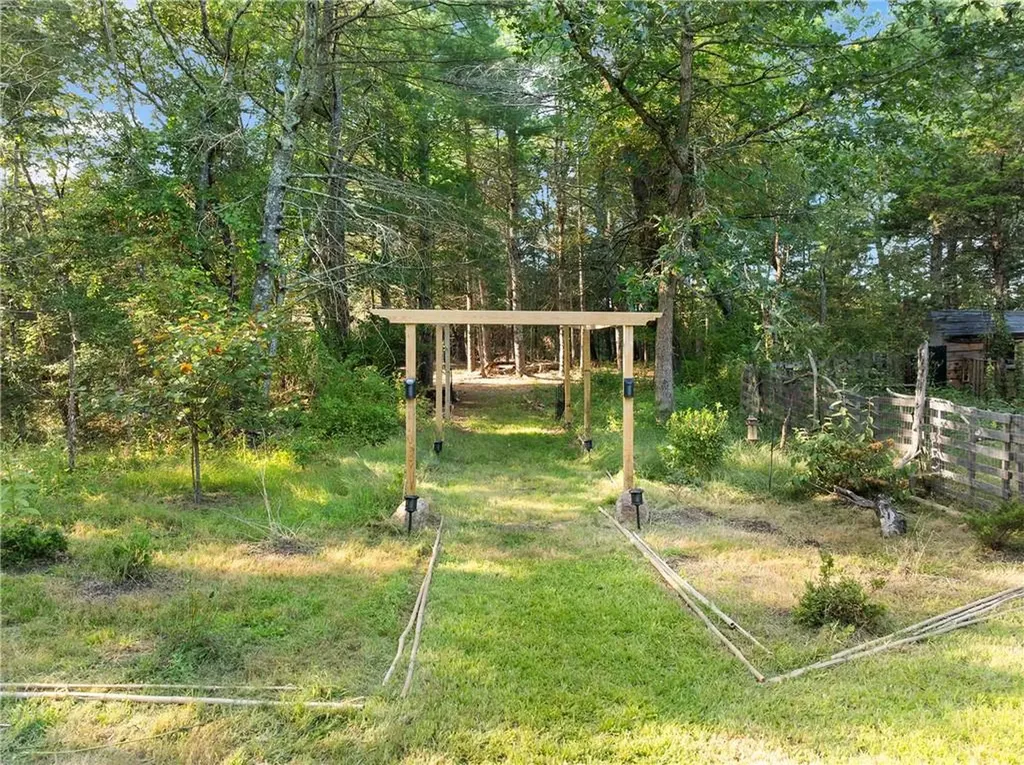 4057 South County Trail Charlestown RI 02813