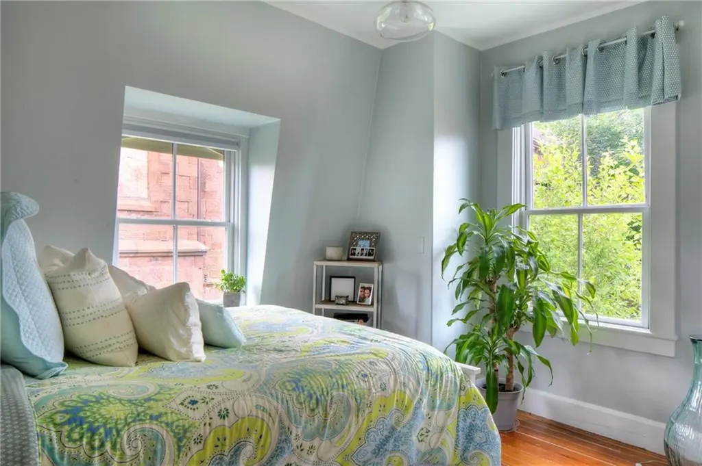 204 Spring Street Newport RI 02840