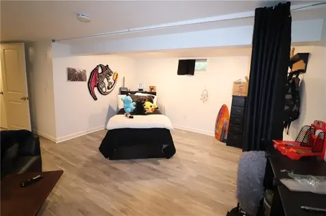 43 Mixter Street Middletown RI 02842