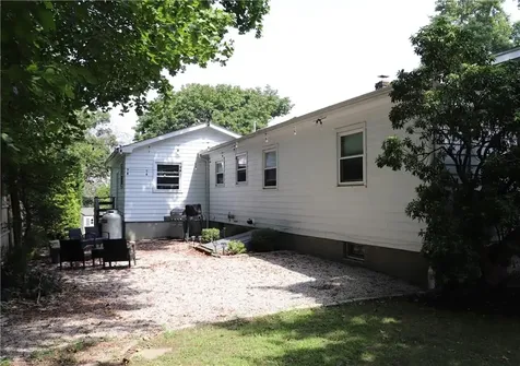 43 Mixter Street Middletown RI 02842