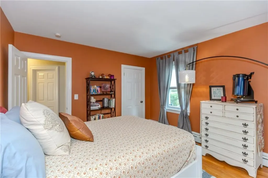 48 Homefield Avenue Providence RI 02908