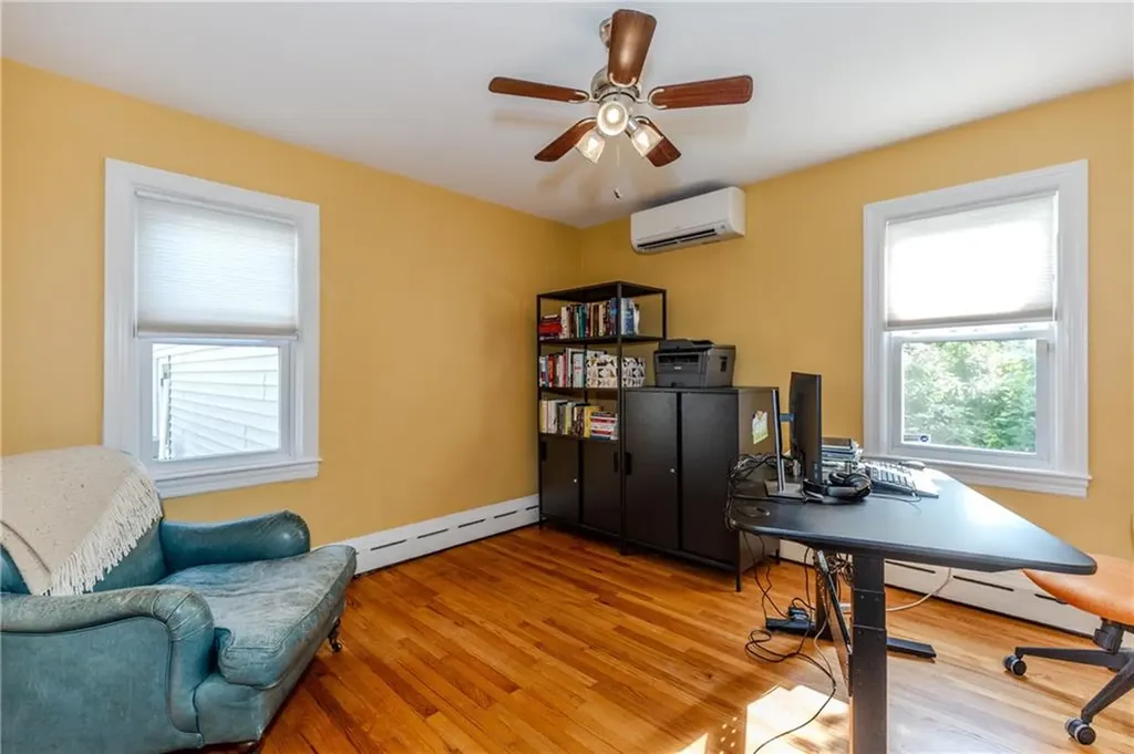 48 Homefield Avenue Providence RI 02908
