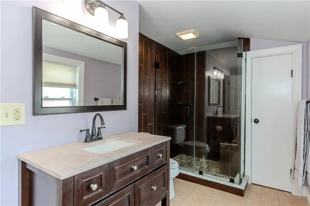 48 Homefield Avenue Providence RI 02908