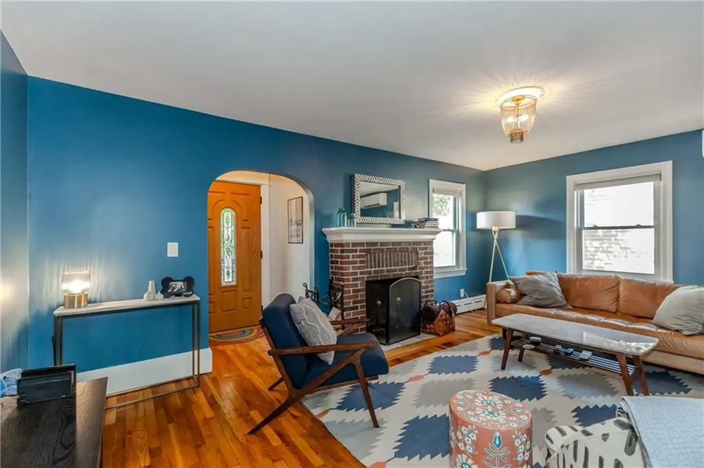 48 Homefield Avenue Providence RI 02908