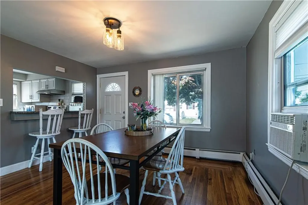 15 Wellesley Avenue Pawtucket RI 02860