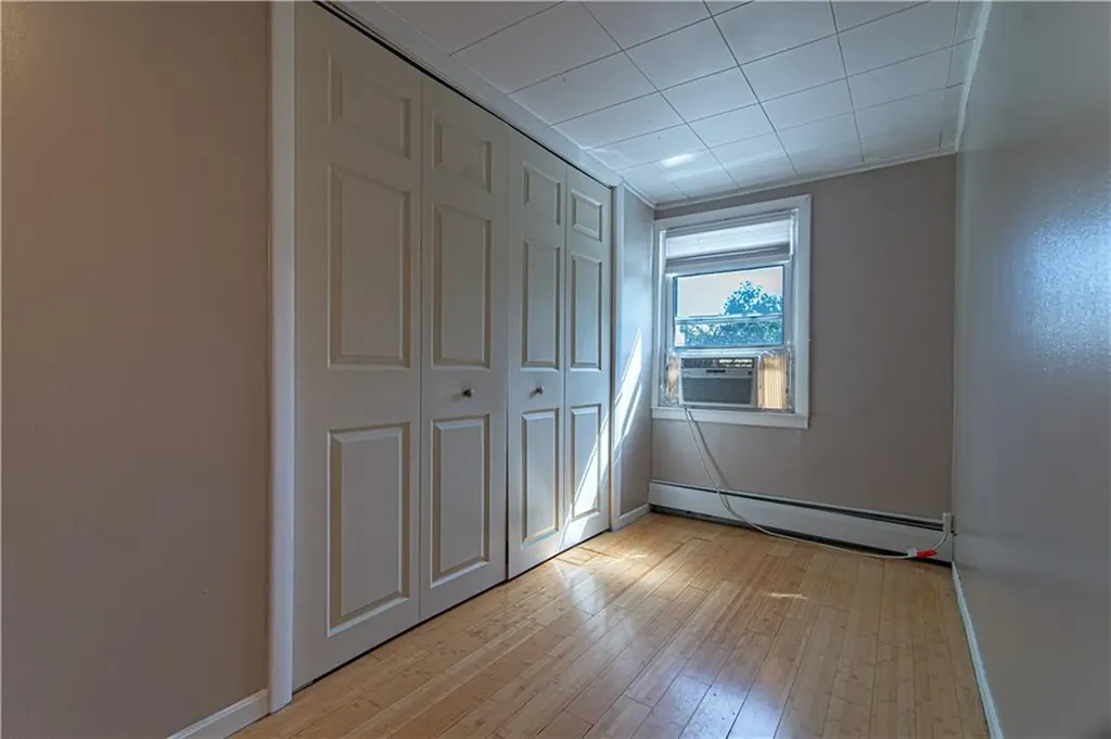 15 Wellesley Avenue Pawtucket RI 02860