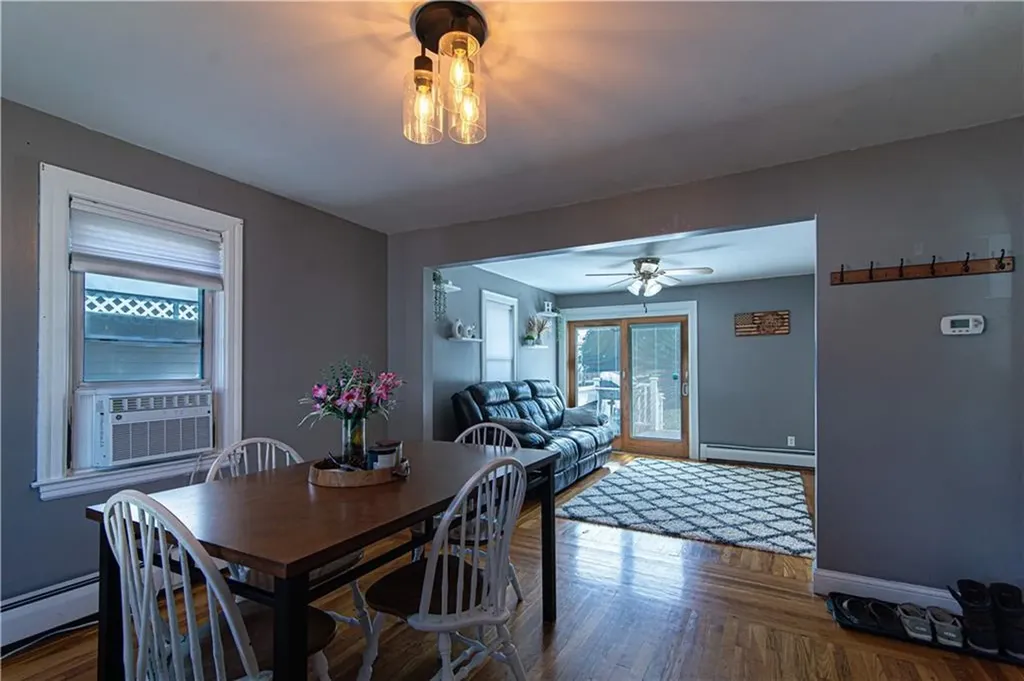 15 Wellesley Avenue Pawtucket RI 02860