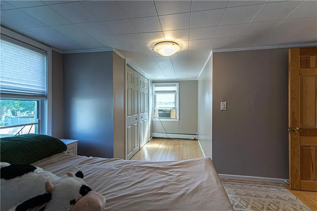 15 Wellesley Avenue Pawtucket RI 02860