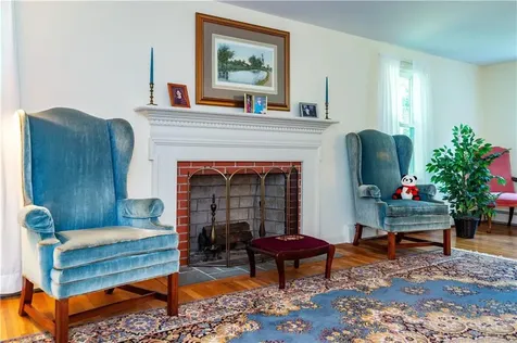 44 Smoke Ridge Drive North Kingstown RI 02852