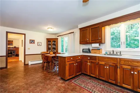 44 Smoke Ridge Drive North Kingstown RI 02852