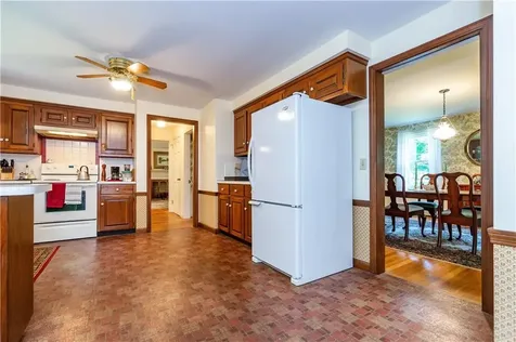 44 Smoke Ridge Drive North Kingstown RI 02852