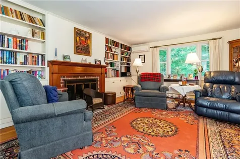 44 Smoke Ridge Drive North Kingstown RI 02852