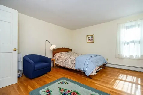 44 Smoke Ridge Drive North Kingstown RI 02852