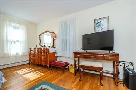 44 Smoke Ridge Drive North Kingstown RI 02852