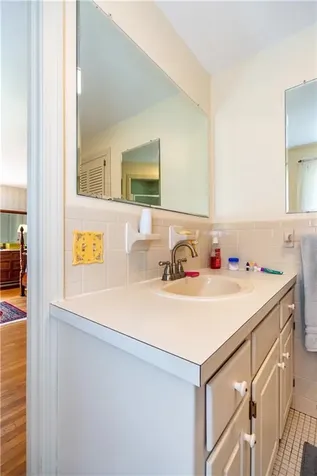 44 Smoke Ridge Drive North Kingstown RI 02852