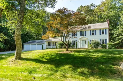 44 Smoke Ridge Drive North Kingstown RI 02852