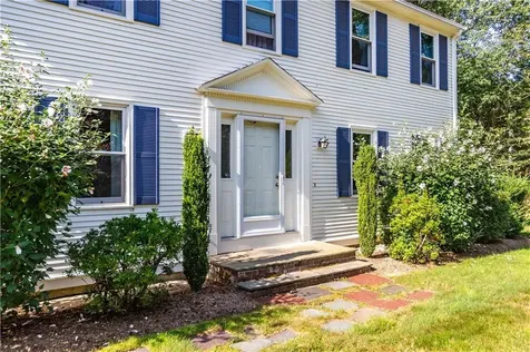 44 Smoke Ridge Drive North Kingstown RI 02852