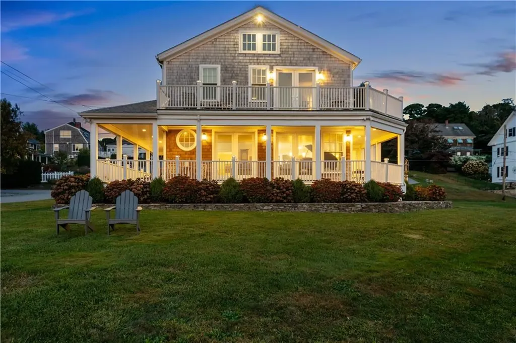 1888 Main Road Tiverton RI 02878