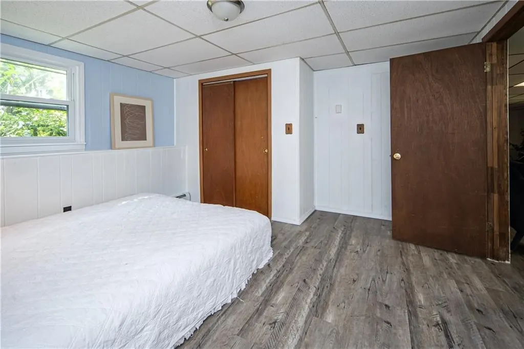 335 Natick Avenue Warwick RI 02886