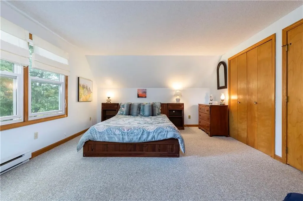 7 Wicklow Road Westerly RI 02891