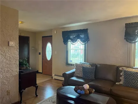 135 Curtis Street Cranston RI 02920