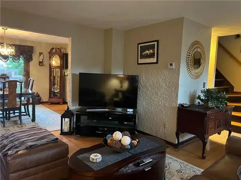 135 Curtis Street Cranston RI 02920