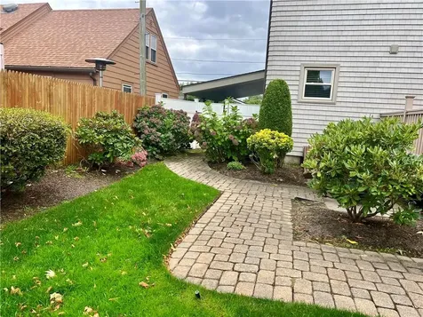 135 Curtis Street Cranston RI 02920