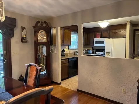 135 Curtis Street Cranston RI 02920