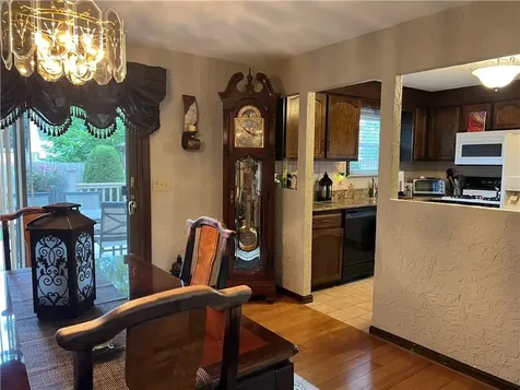 135 Curtis Street Cranston RI 02920