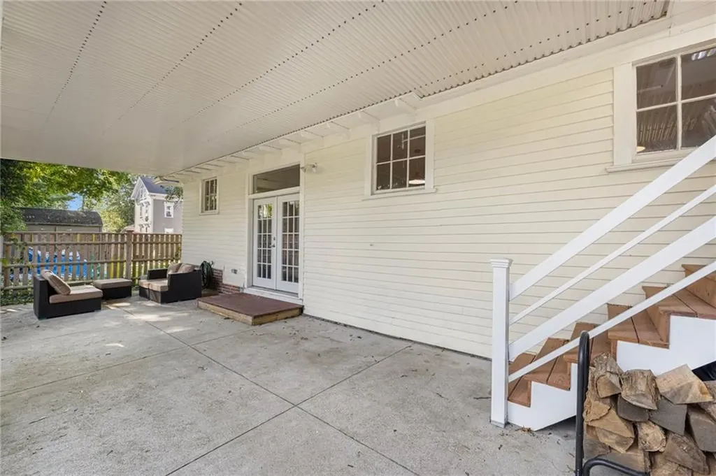 22 Marion Avenue S Cranston RI 02905