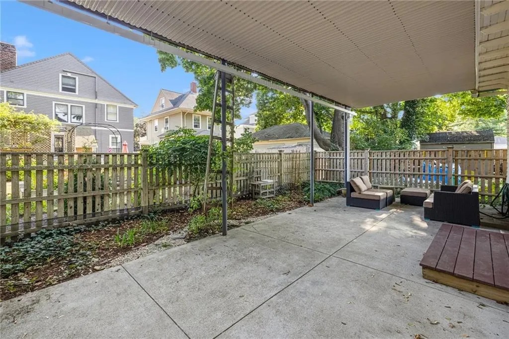 22 Marion Avenue S Cranston RI 02905