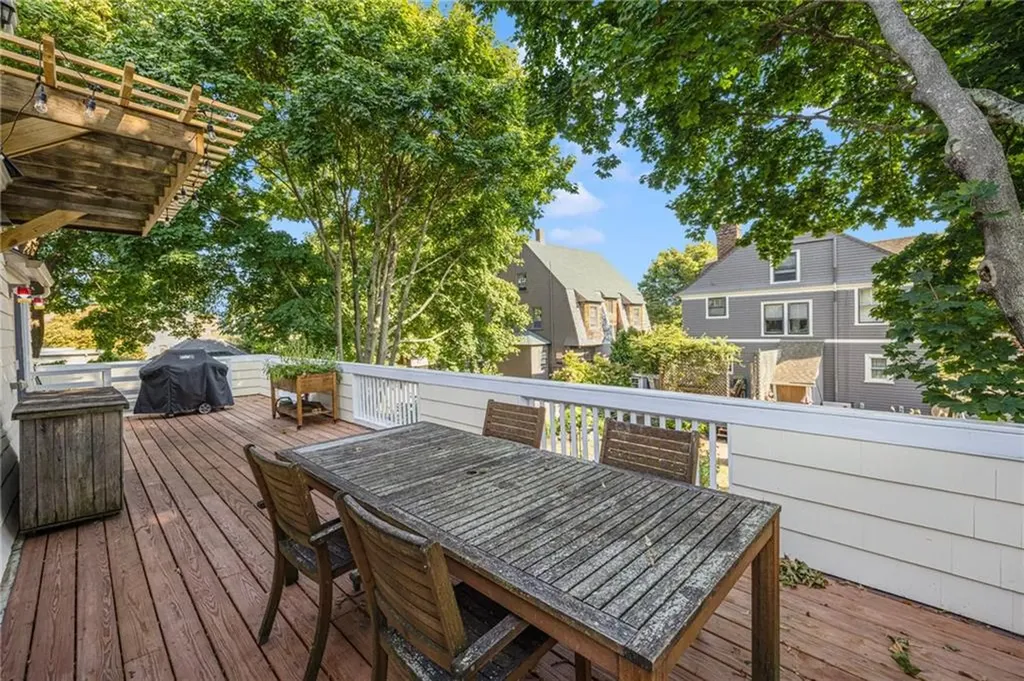 22 Marion Avenue S Cranston RI 02905