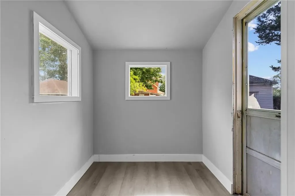 22 Powhatan Street Warwick RI 02889