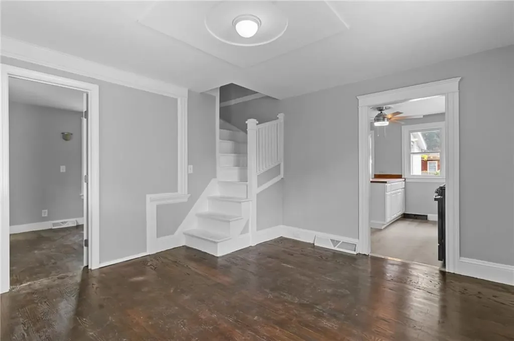22 Powhatan Street Warwick RI 02889